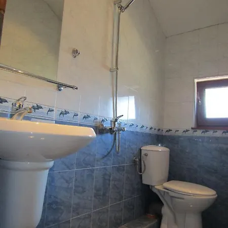 Casa de hóspedes Самостоятелни Стаи „Рози”